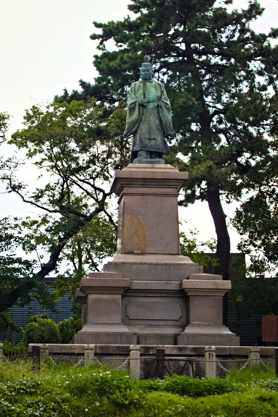 Ii Naosuke Bronze Statue at Kamon-yama Park