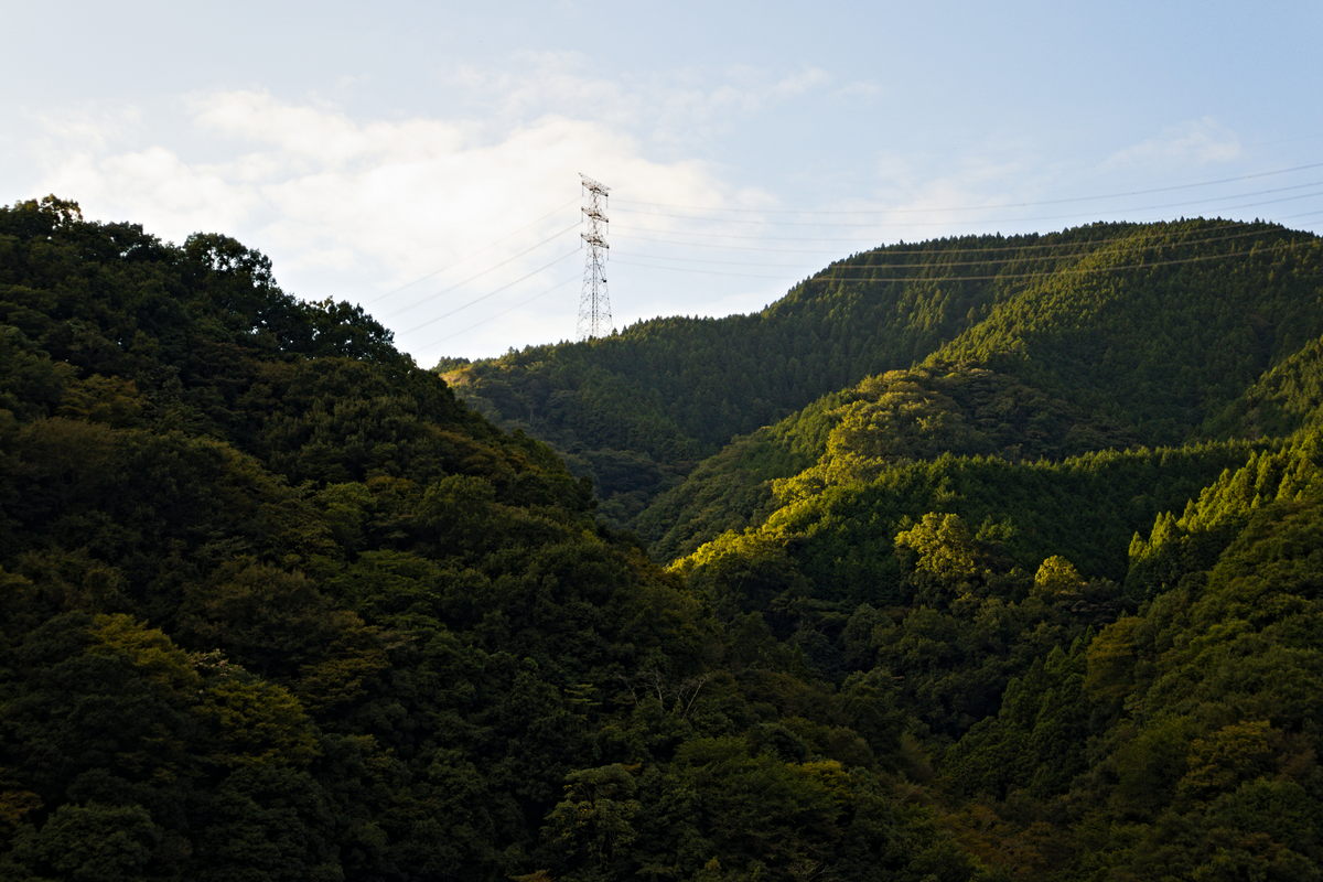 Mountains in the Road to Yamakita